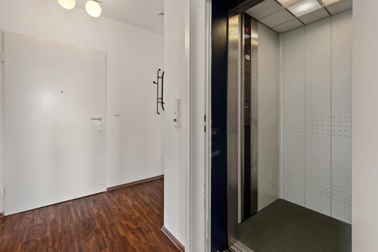 Arbio I Premium Penthouse Apartment Аугсбург Экстерьер фото